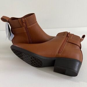 Aerosoles Buckle Boot /Cognac